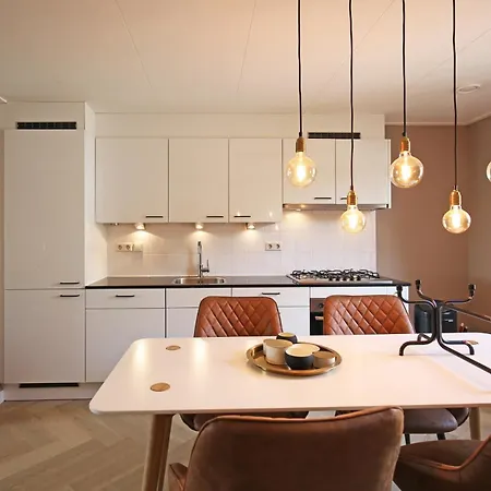 아파트 Bright Retreat Near Center & Rai