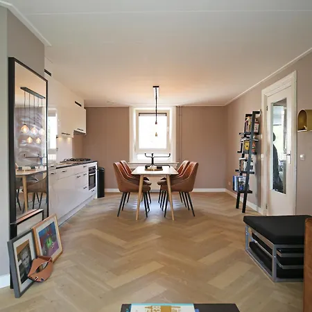 Appartement Bright Retreat Near Center & Rai